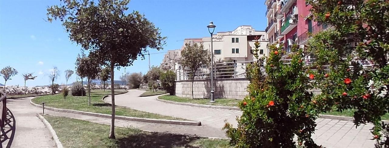 Апартаменты Valerio'S Flat Поццуоли Экстерьер фото